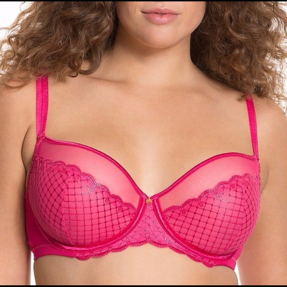 Cacique Sheer Full Coverage Bra Sz 40DDD